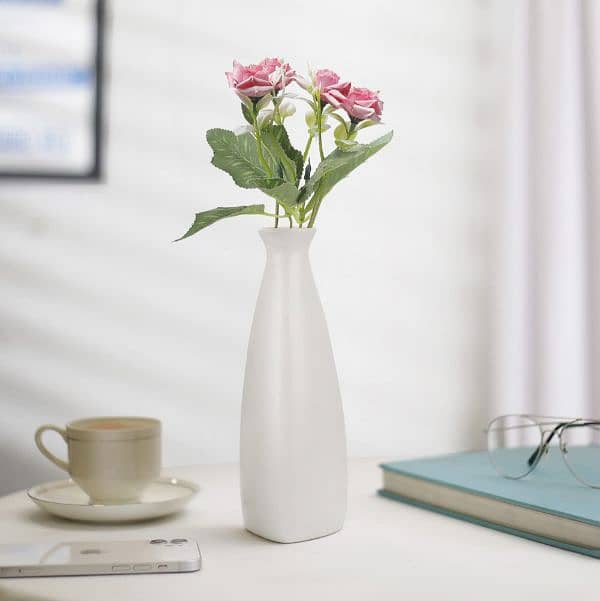 White Ceramic Bottle Vase 0