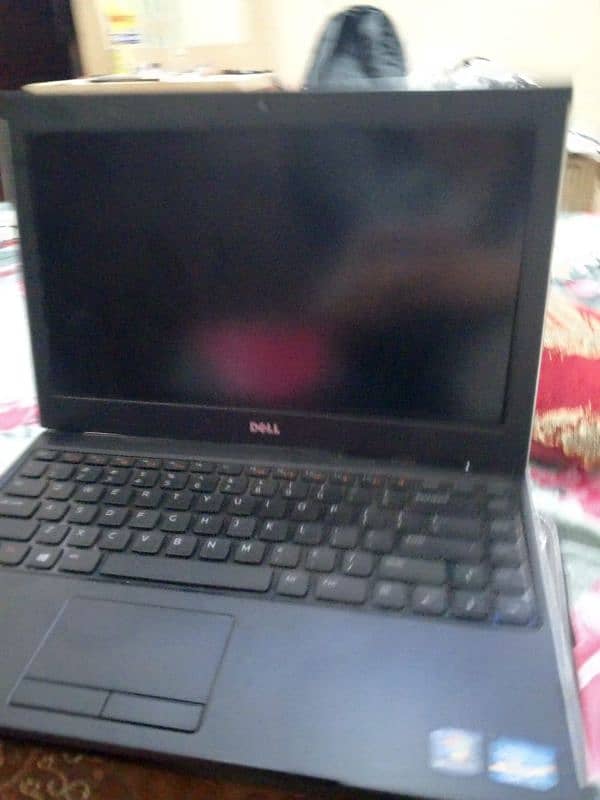 dell latitude 3330 0