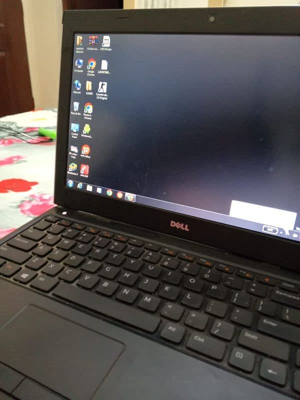 dell latitude 3330 4