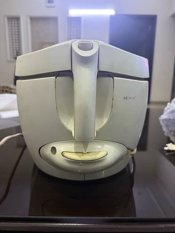 Kenwood Deep Fryer DF380 model 7