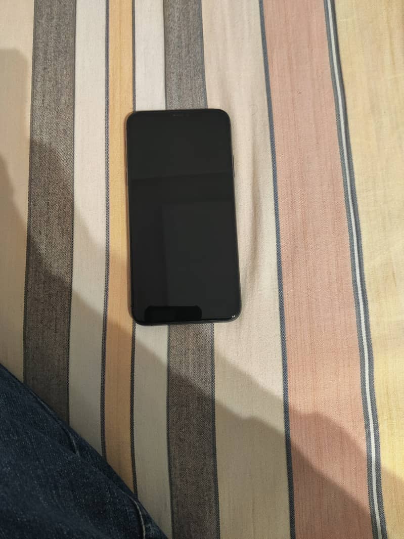 Apple iPhone 11 Pro Max 256GB 1