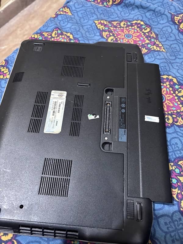 Dell latitude E6230 core i5 fresh leptop 2