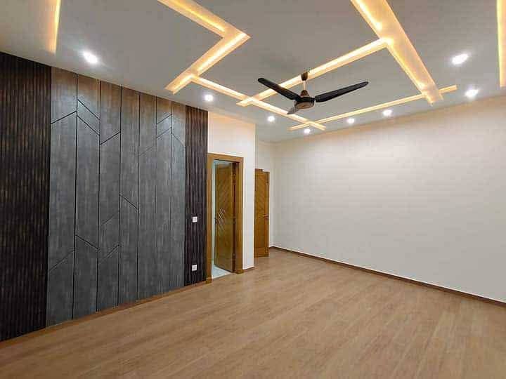 1 kinal like a new beautiful upper portion for rent in wapda town 19