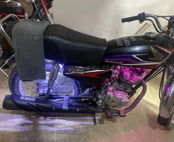 Honda CG 125 2017 3