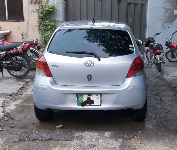 vitz 2009 model registered 2013 1