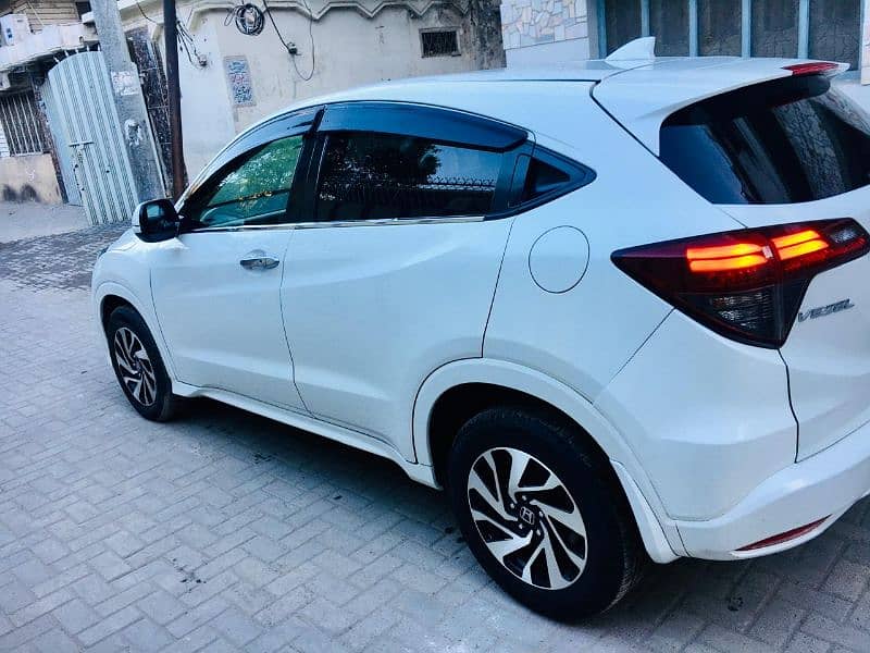 Honda Vezel 2019 10