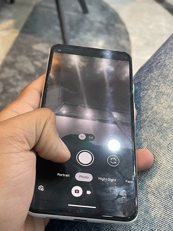 Google pixel 4a 5G 4