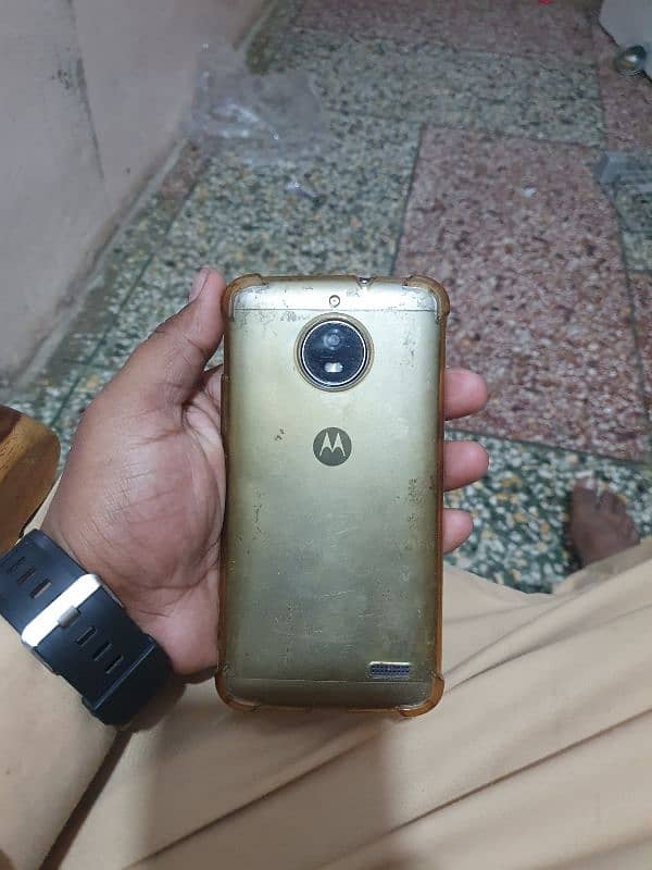 Motorola E4 metal dual sim 2