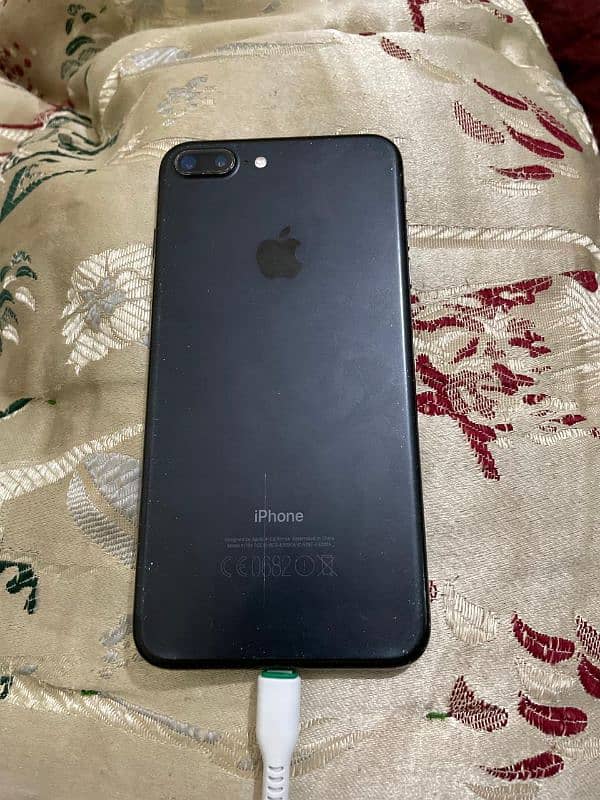 iphone 7 Plus 32GB official PTA approved 1