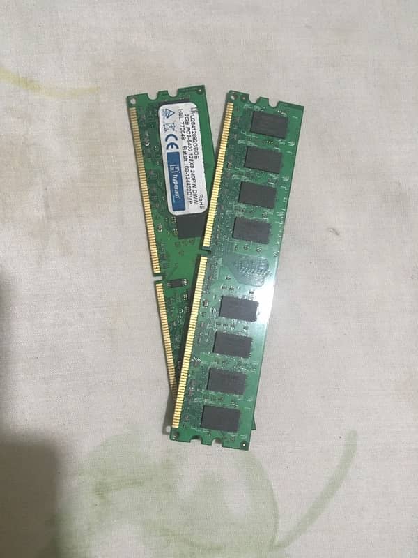 2 GB RAM DDR3 TWO STICKS FOR SALE BRANDED AND FULL NEW FOR CONPUTERS 2