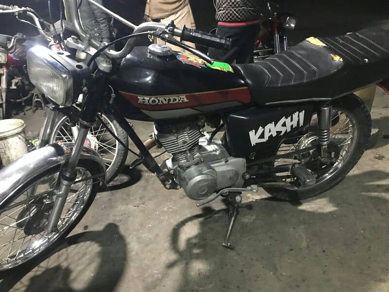 Honda 125 copy avalebal 1995 model 2