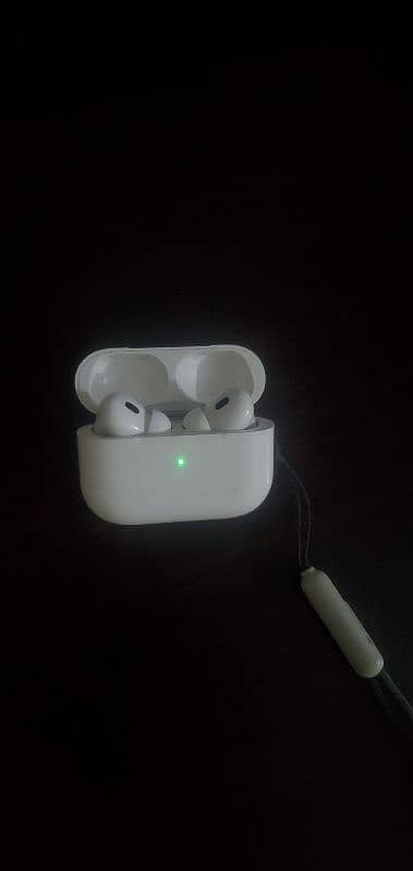 airpods pro by apple 3