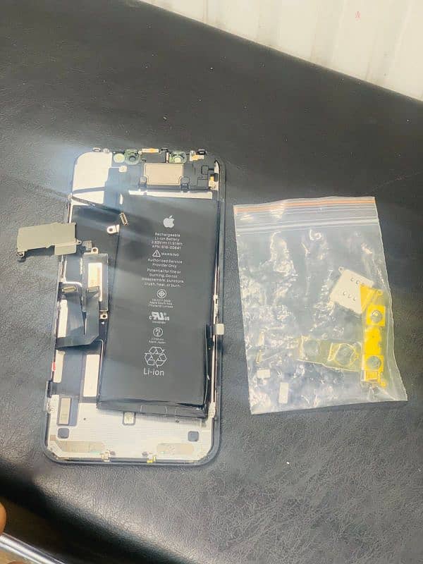 iphone 11 pro max parts 9