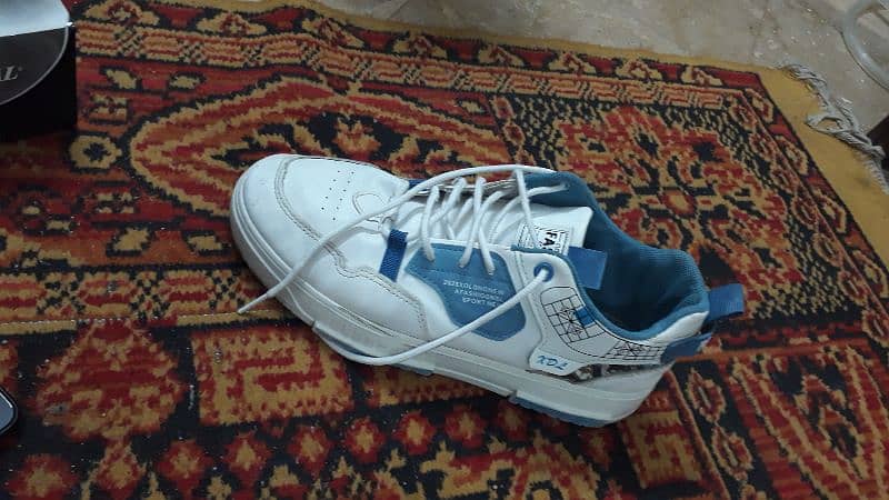 Trendy White & Blue Sneakers – Stylish & Comfortable | Slightly Used 0