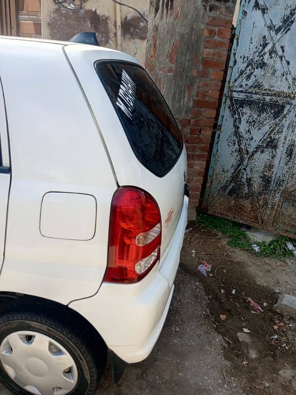 Suzuki Alto 2012 like new family car 4