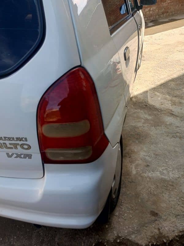 Suzuki Alto 2012 like new family car 5