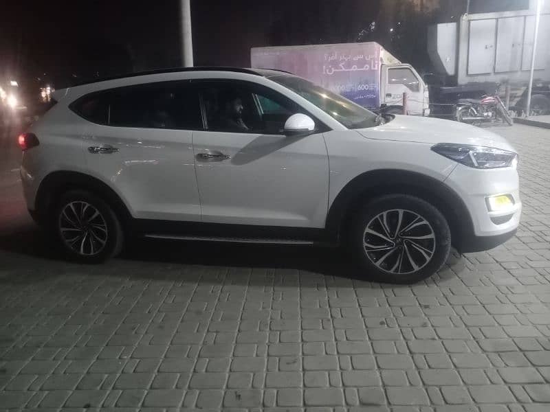 Hyundai Tucson 2023 FWD ( 03247607332 ) 3