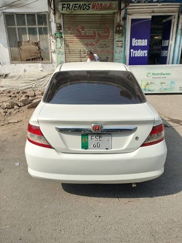 Honda City 2004 14 lac 25 hazar FAISALABAD 3