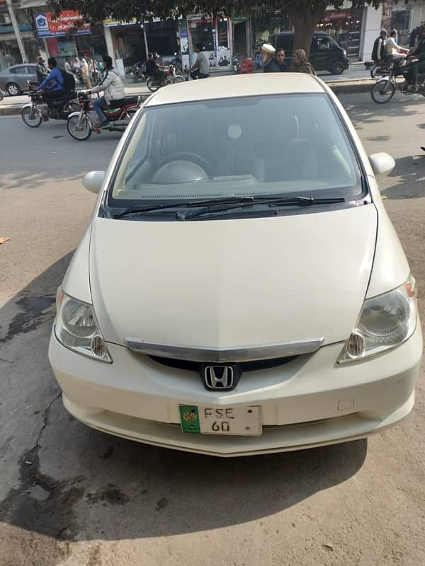 Honda City 2004 14 lac 25 hazar FAISALABAD 4