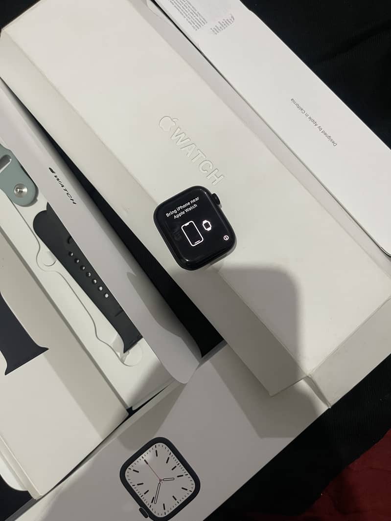 Apple watch series 7 ( 45 mm ) with box 4