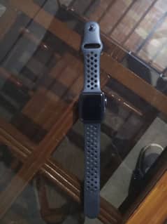 apple series 3 smart watch urgent sale