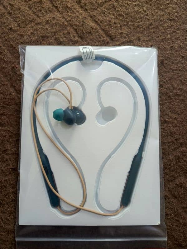 OPPO Enco M31 Bluetooth Neckband Earphones, 100% original 12