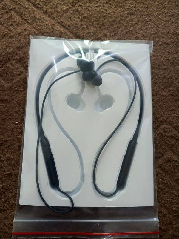 OPPO Enco M31 Bluetooth Neckband Earphones, 100% original 13