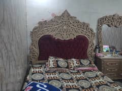 luxry style king size bed