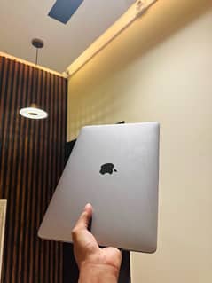 Macbook