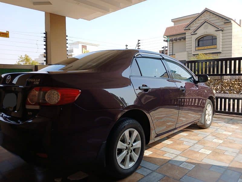 Toyota Corolla GLI automatic 2012 8