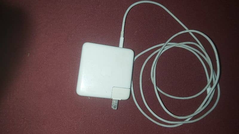 Macbook Pro 2019 16" Original Charger 87W 2