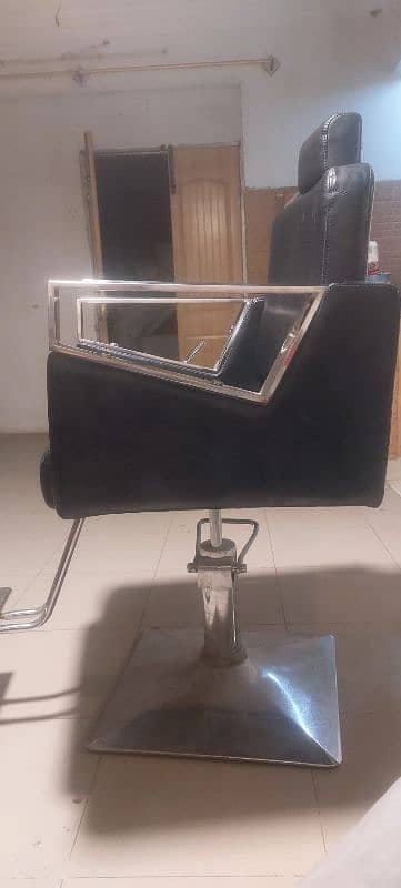 hair cutting chair 4