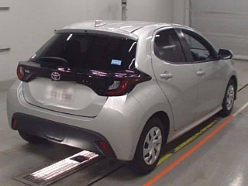 Toyota Yaris X pushstart 2021 1