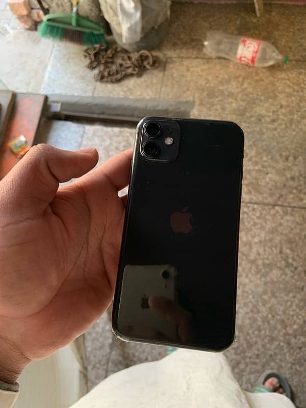 IPhone 11 storage 64gb 1