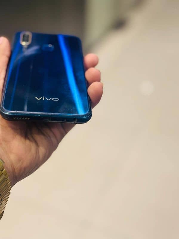 Vivo Y15 with box charger available in reasonable and negotiable price 1