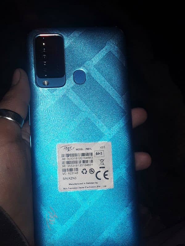 itel p 37 pro 64 gb 6