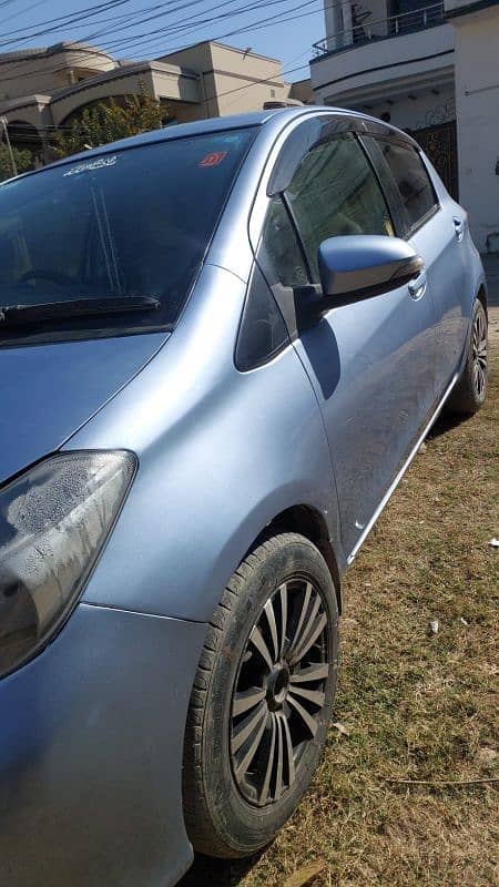 Toyota Vitz 2013/2017 For Sale In Very Good Condition 1