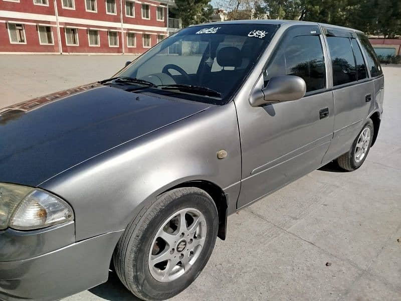 Suzuki Cultus 2016, Limited Edition with company fitted Alloy Rims 0