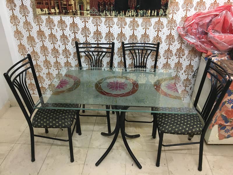 6 Seater Iron Glass Dining Table 3