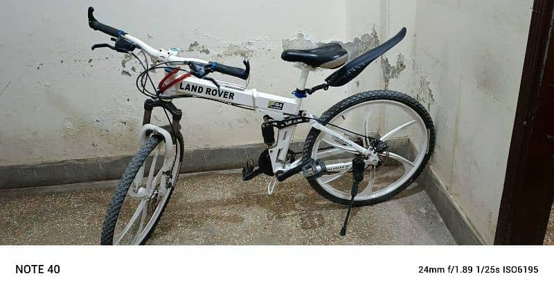 land rover bicycle 0