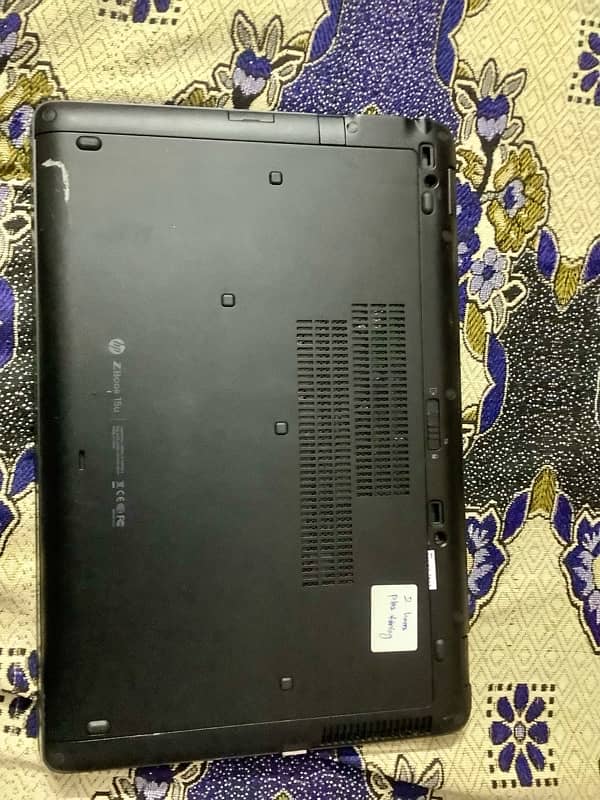 hp zbook 15u g2 16/512 (text me) 4