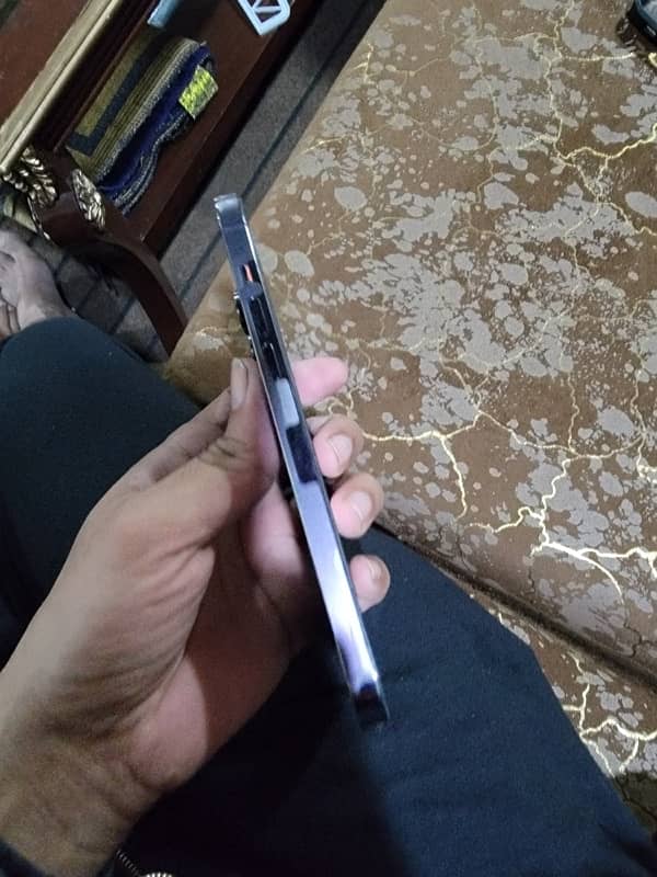 I phone 14 pro max 2