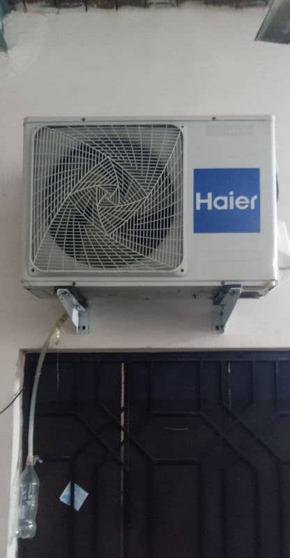 Haier 1 ton DC inverter Heat & Cool 0