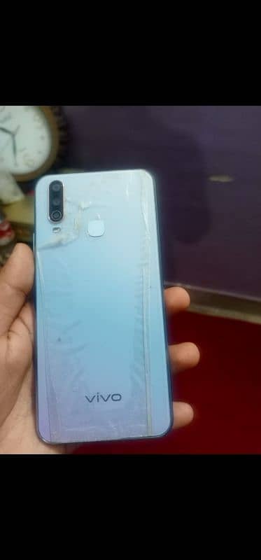 vivo y 17 6