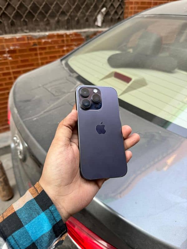 Iphone 14 Pro Factory Unlock Deep Puple 128GB 3