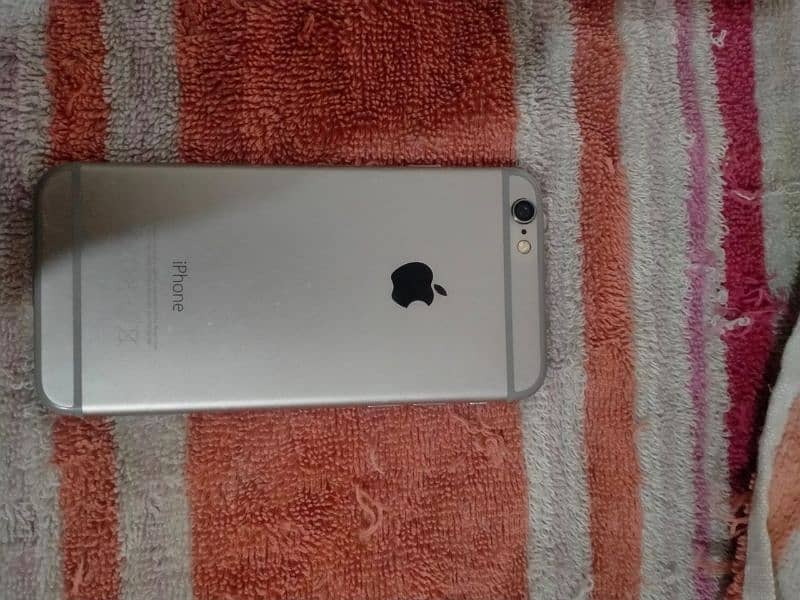 iphone 6 64 gb pta approve(03164363460) 4