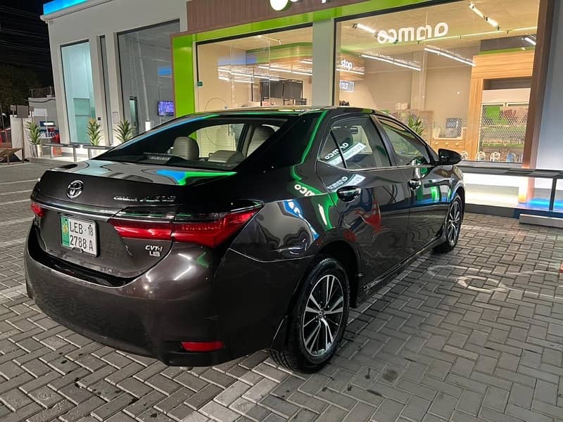 Toyota Altis Grande 2018 1