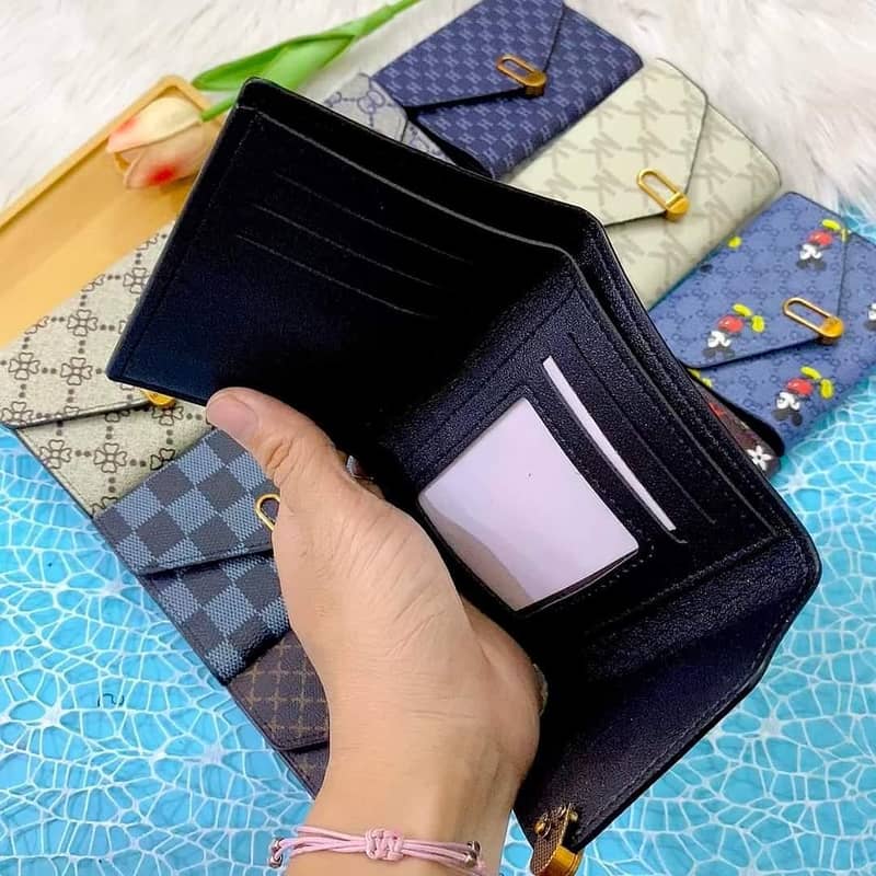 Women's PU Leather Trifold Wallet 1 1