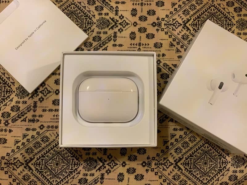 Apple Airpods Pro (2nd Generation) 3