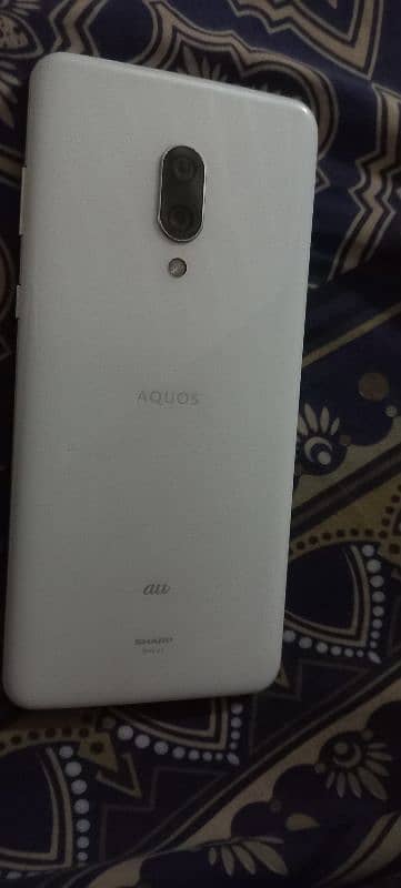 Aquos zero2 0